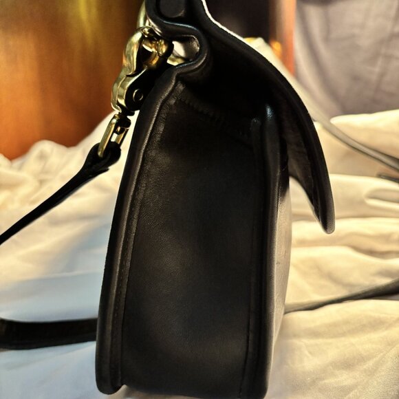 Vintage Coach Willis Shoulder Bag – Black Glove-Tanned Leather –Free Shipping - Picture 9 of 15